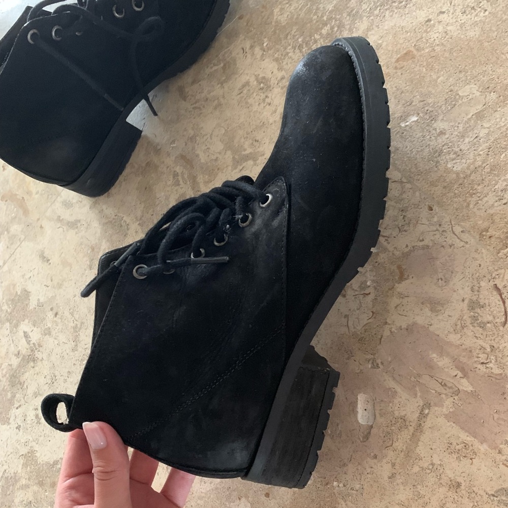 Steve Madden Black Boots
